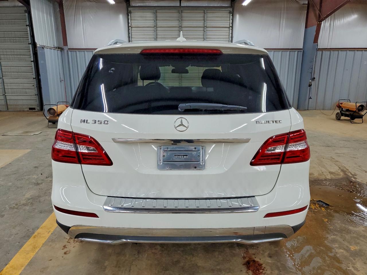 Mercedes-Benz M-Class 350 Bluetec Image 5