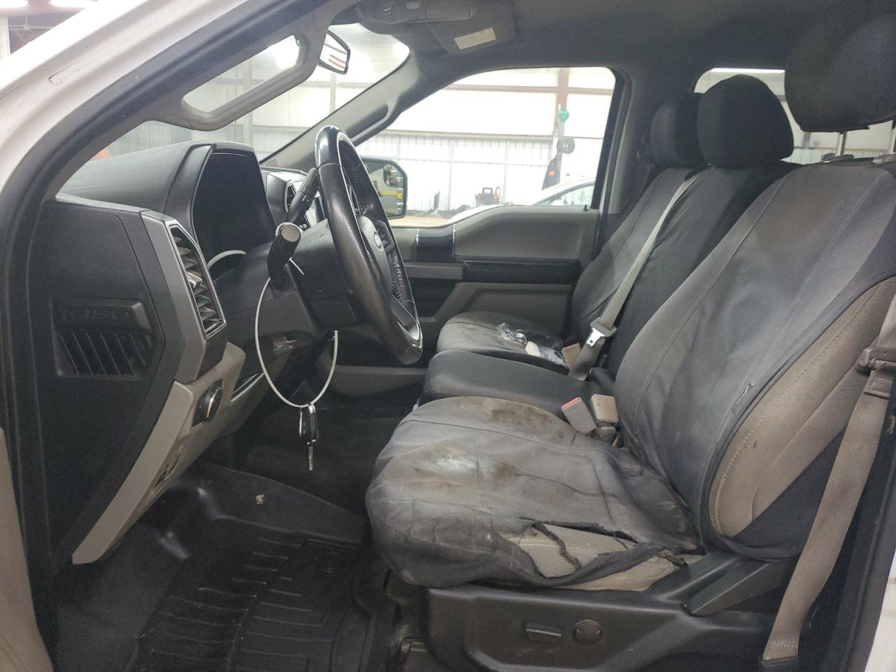 Ford F-150 Supercrew Image 10