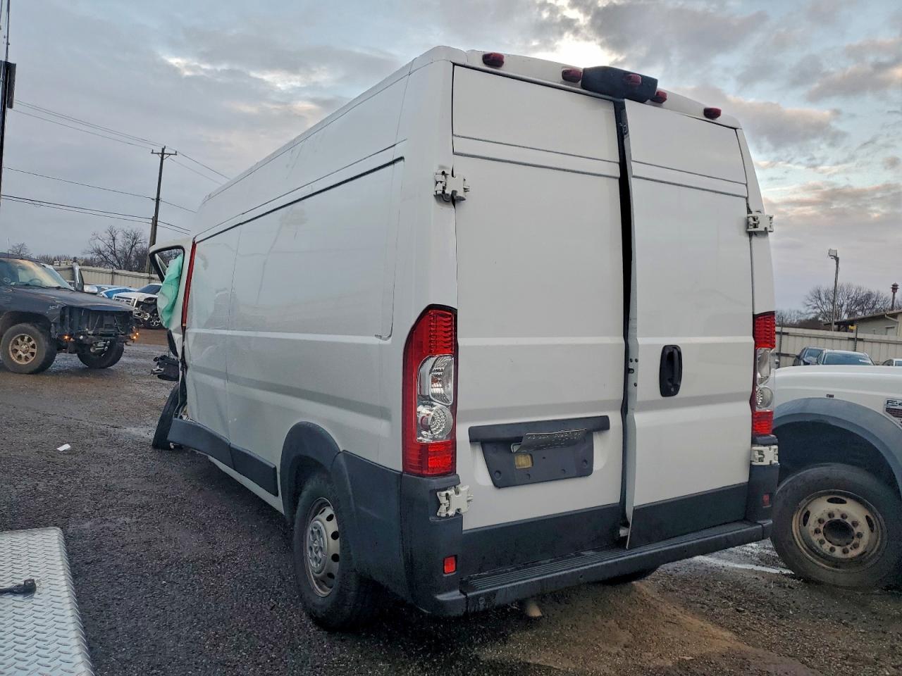 Ram Promaster 2500 High Image 2