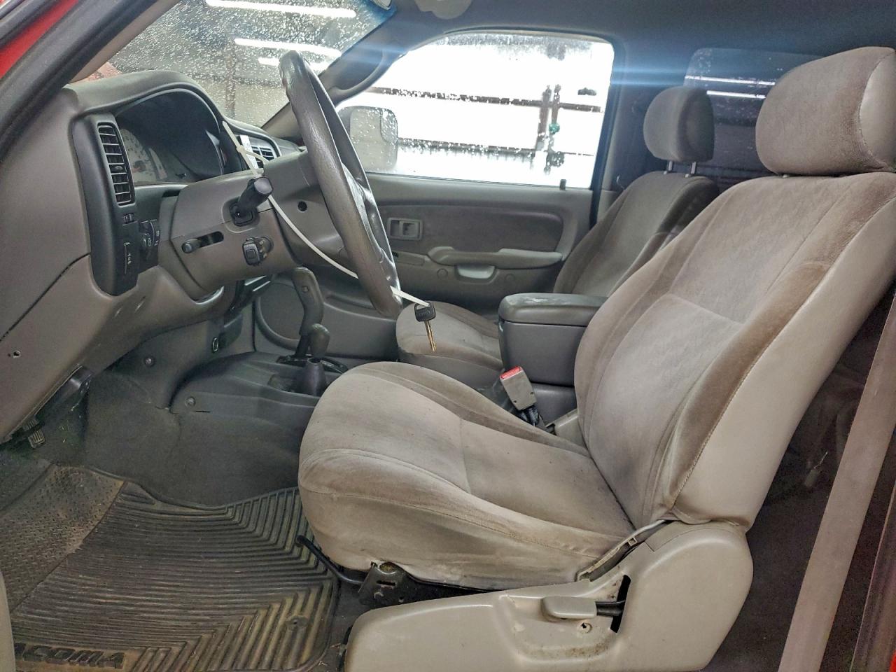 Toyota Tacoma Double Cab Image 5