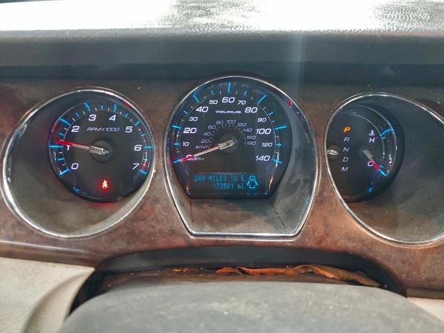 Ford Taurus Limited Image 10