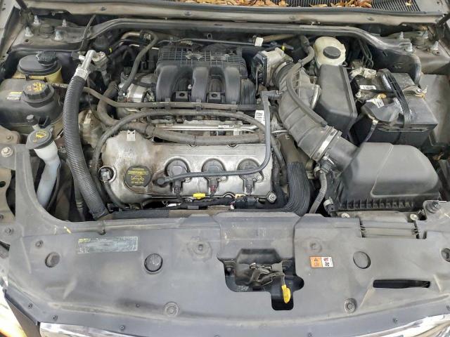 Ford Taurus Limited Image 11