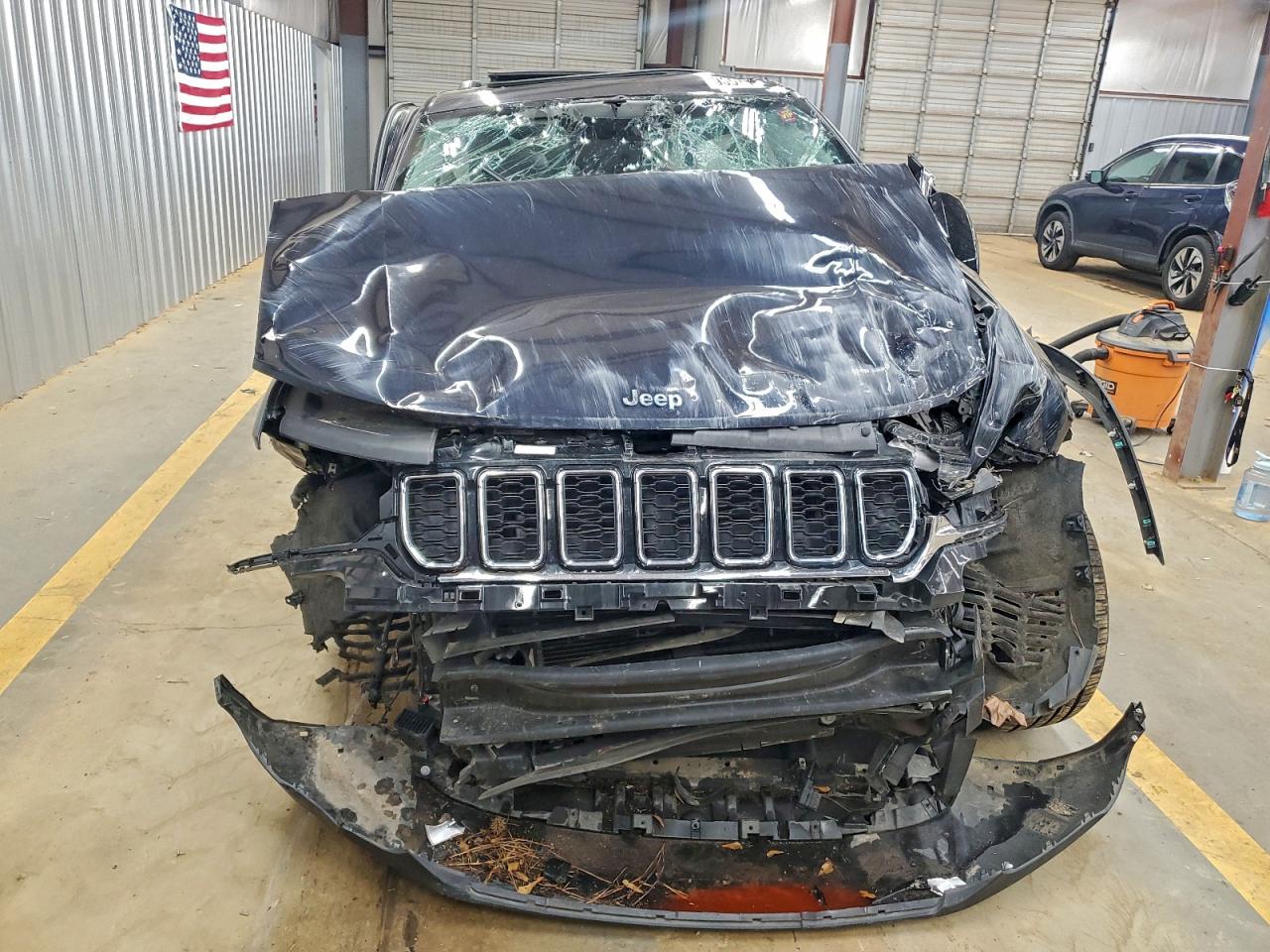 Jeep Grand Cherokee Limited 4xe Image 4