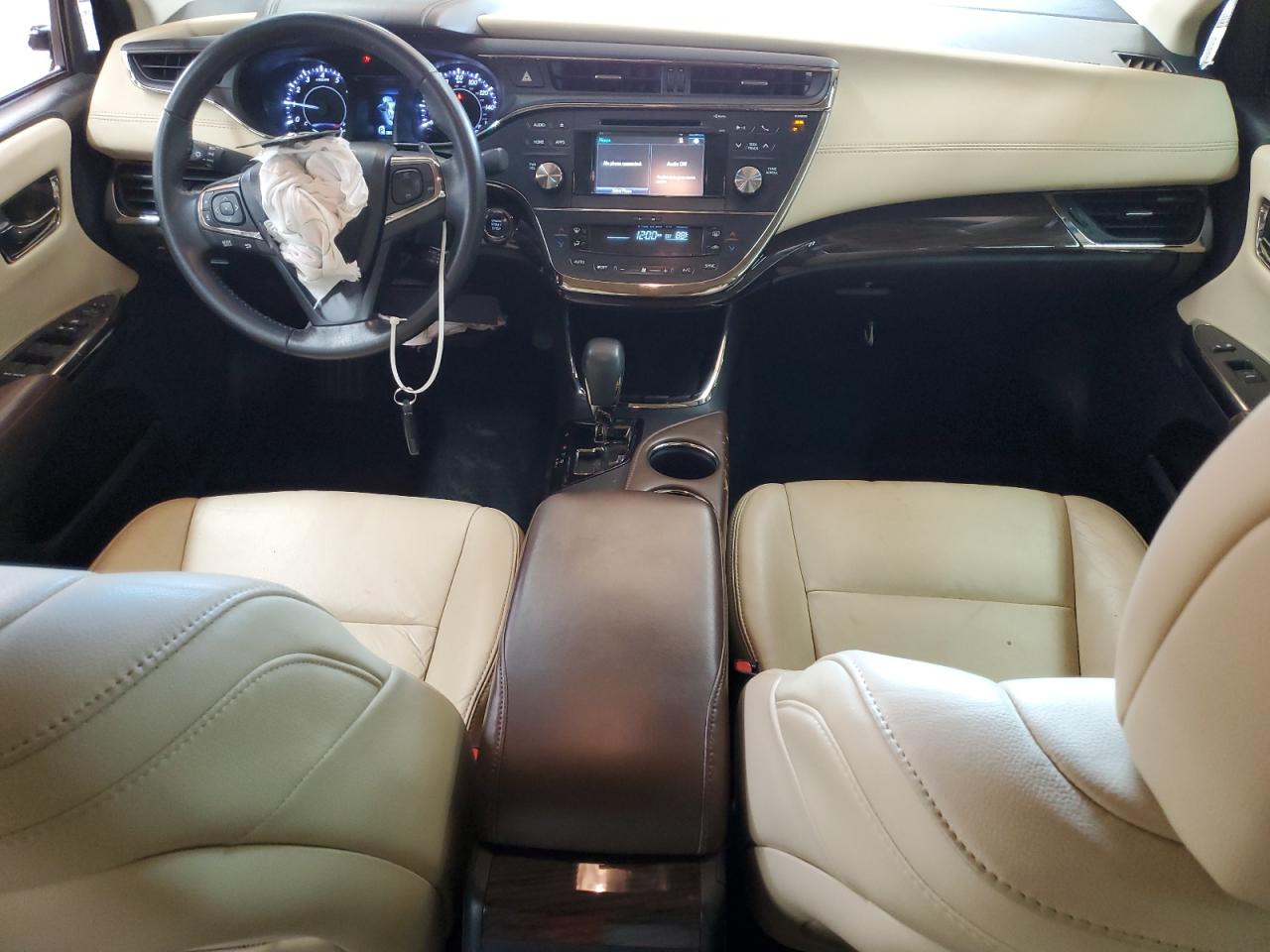 Toyota Avalon Xle Image 12