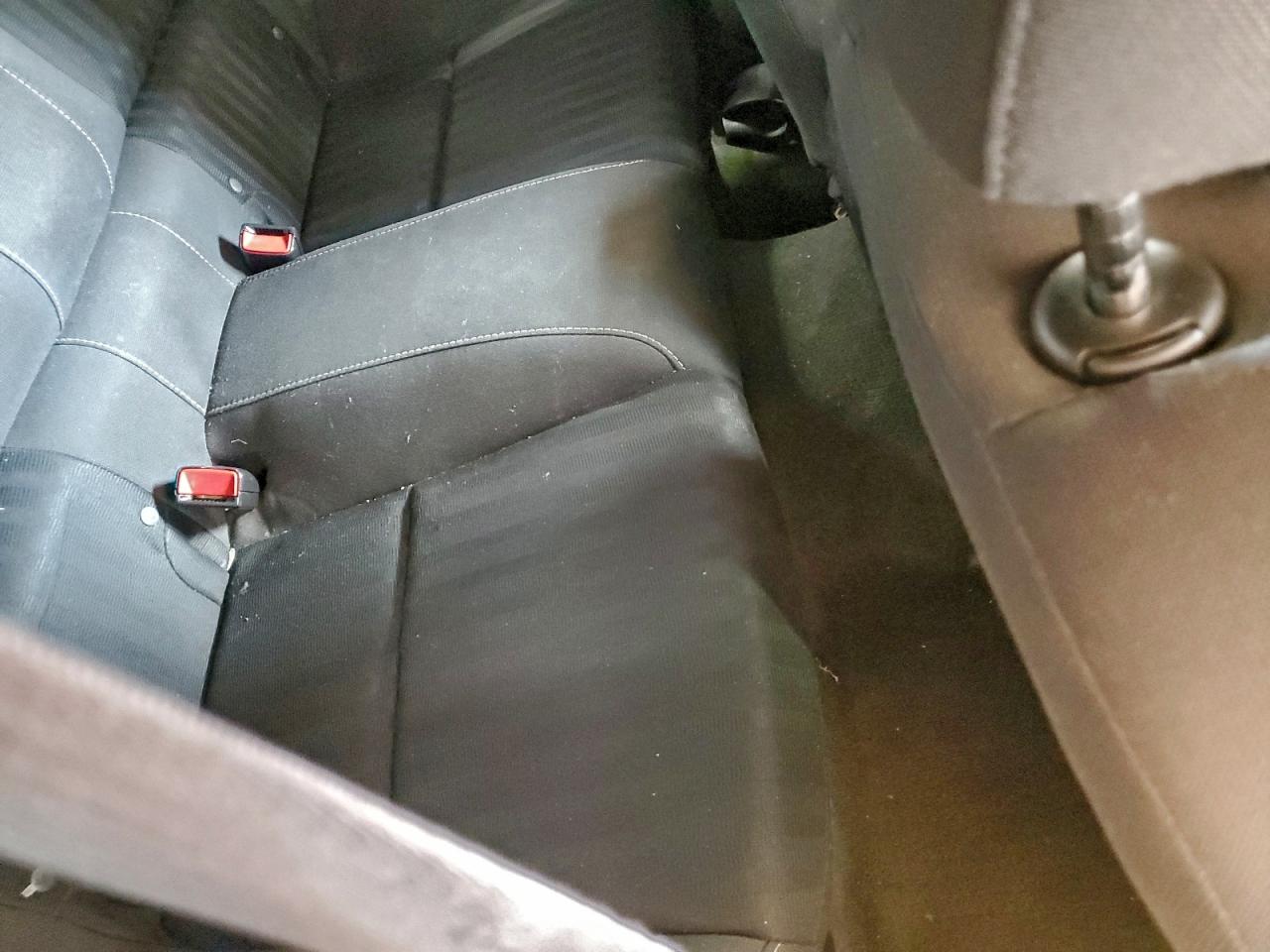 Chevrolet Camaro Ls Image 3