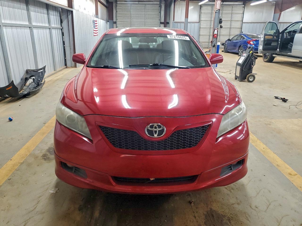 Toyota Camry Ce Image 9