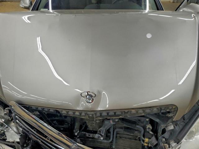 Mercedes-Benz S-Class 550 Image 10