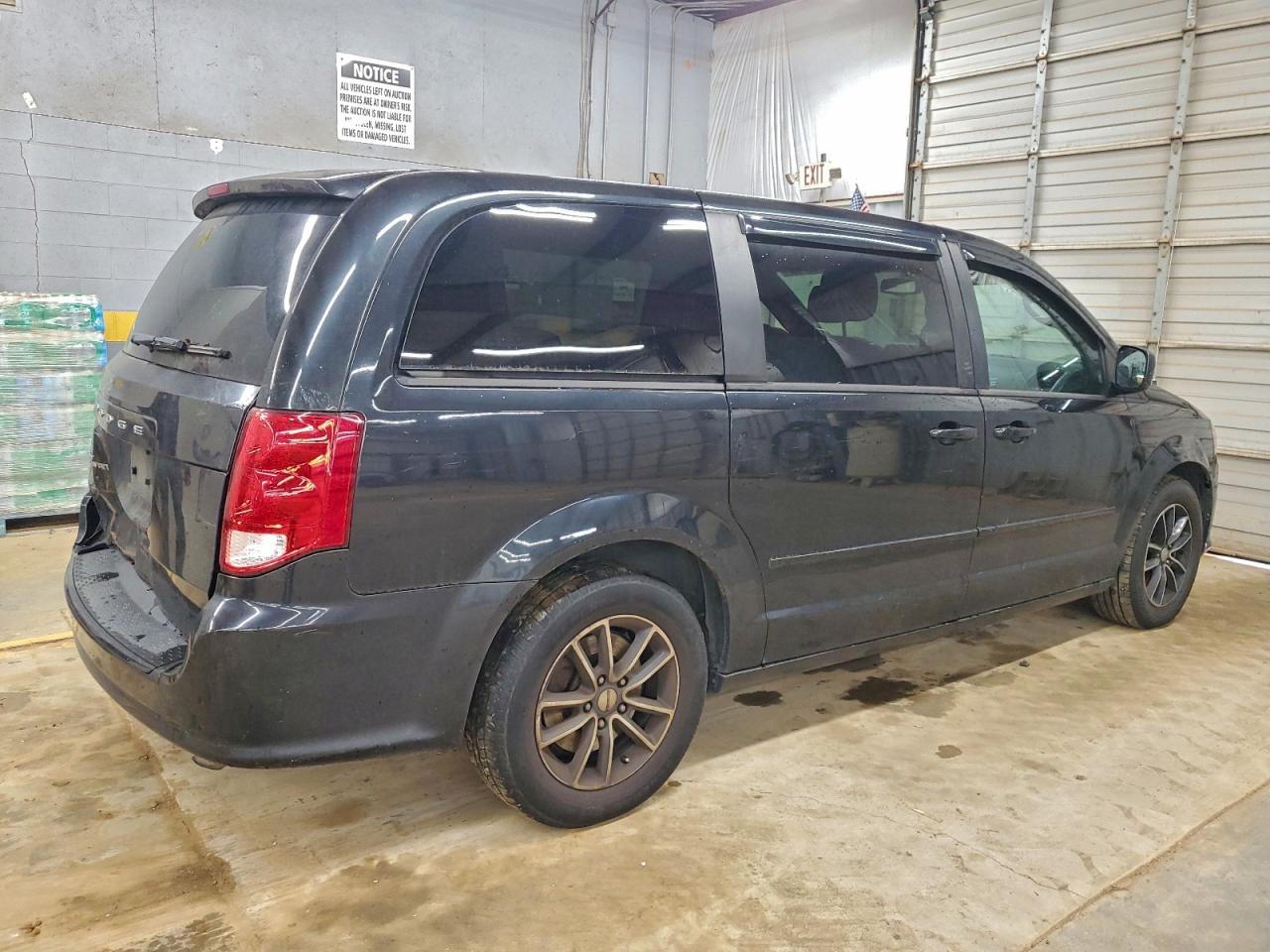 Dodge Caravan Se Image 10
