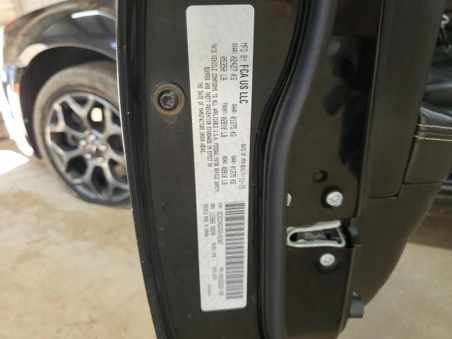 Chrysler 300 S Image 8