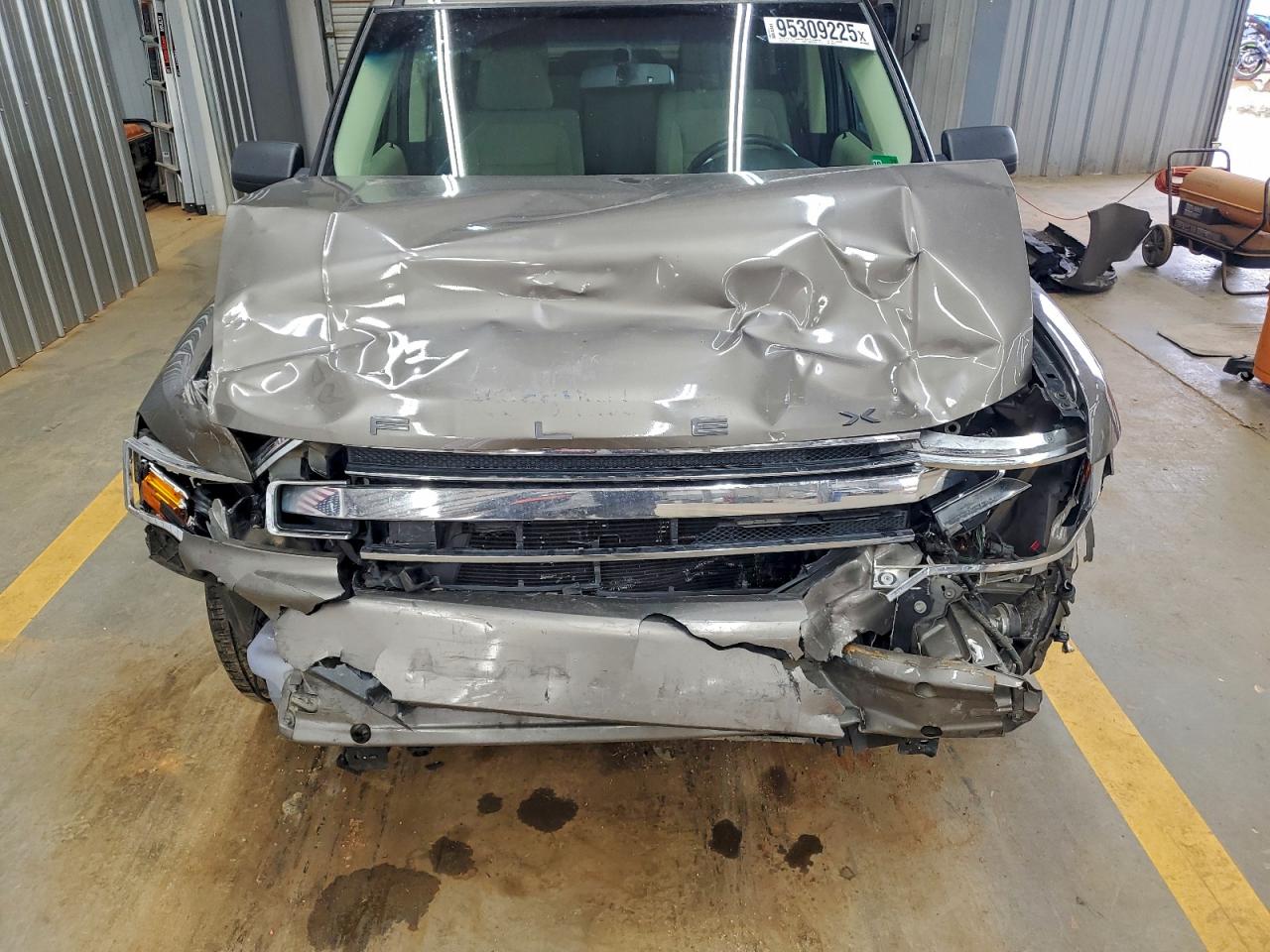 Ford Flex Se Image 9