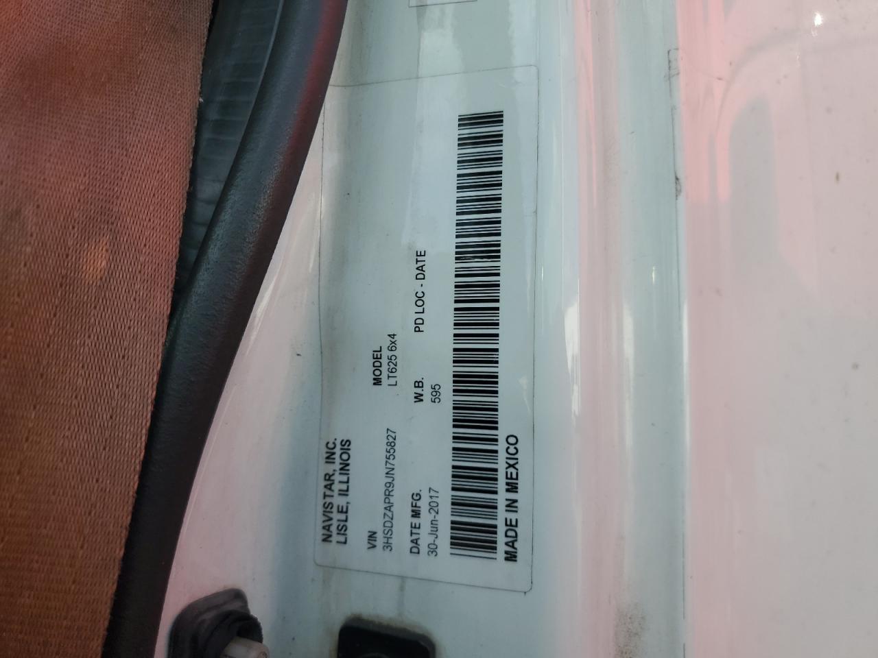 International Lt625 Image 10