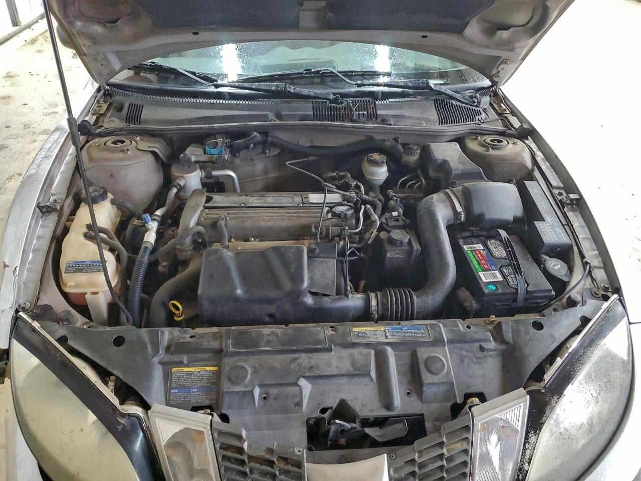 Pontiac Sunfire Image 8