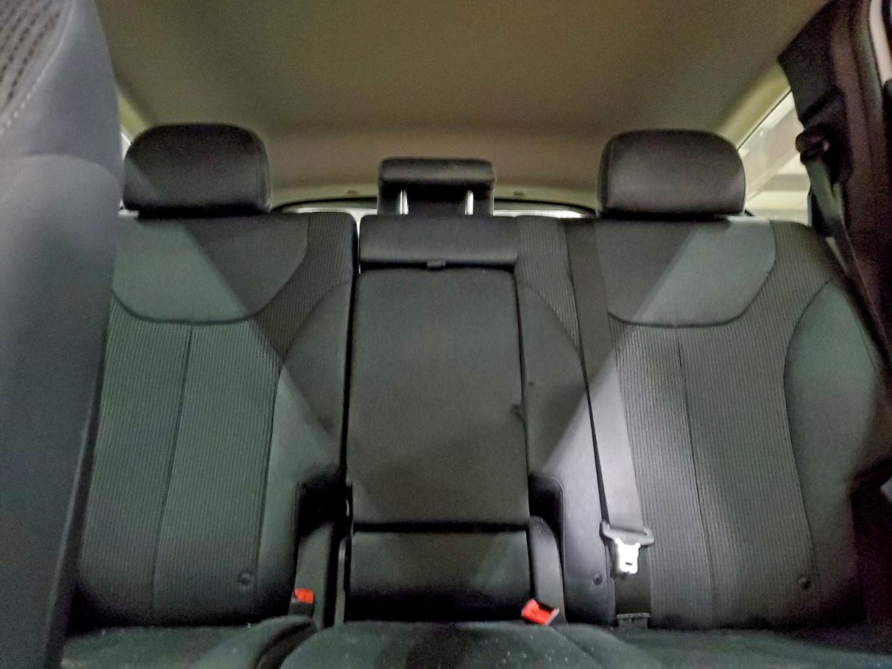 Hyundai SANTA FE Se Image 8