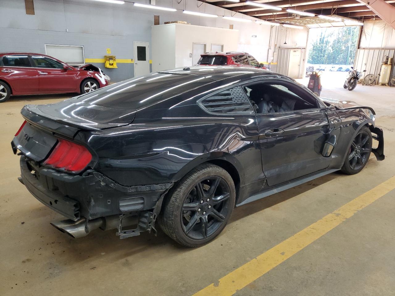 Ford Mustang Gt Image 3