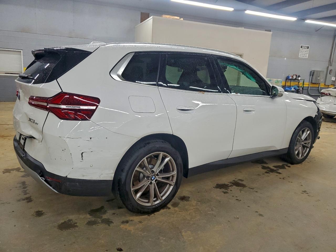 BMW X Series 30 Xdrive Image 10