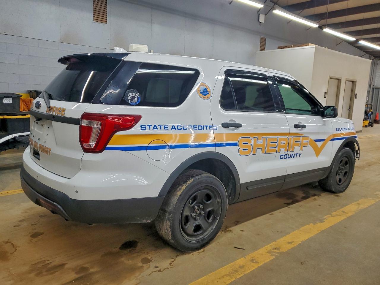 Ford Explorer Police Interceptor Image 3