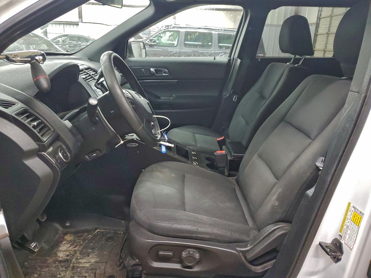 Ford Explorer Police Interceptor Image 6
