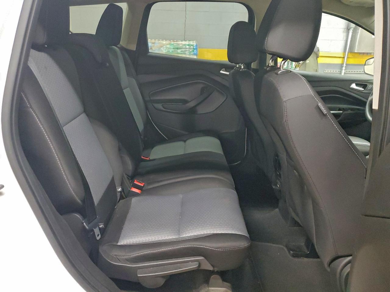Ford Escape Se Image 7