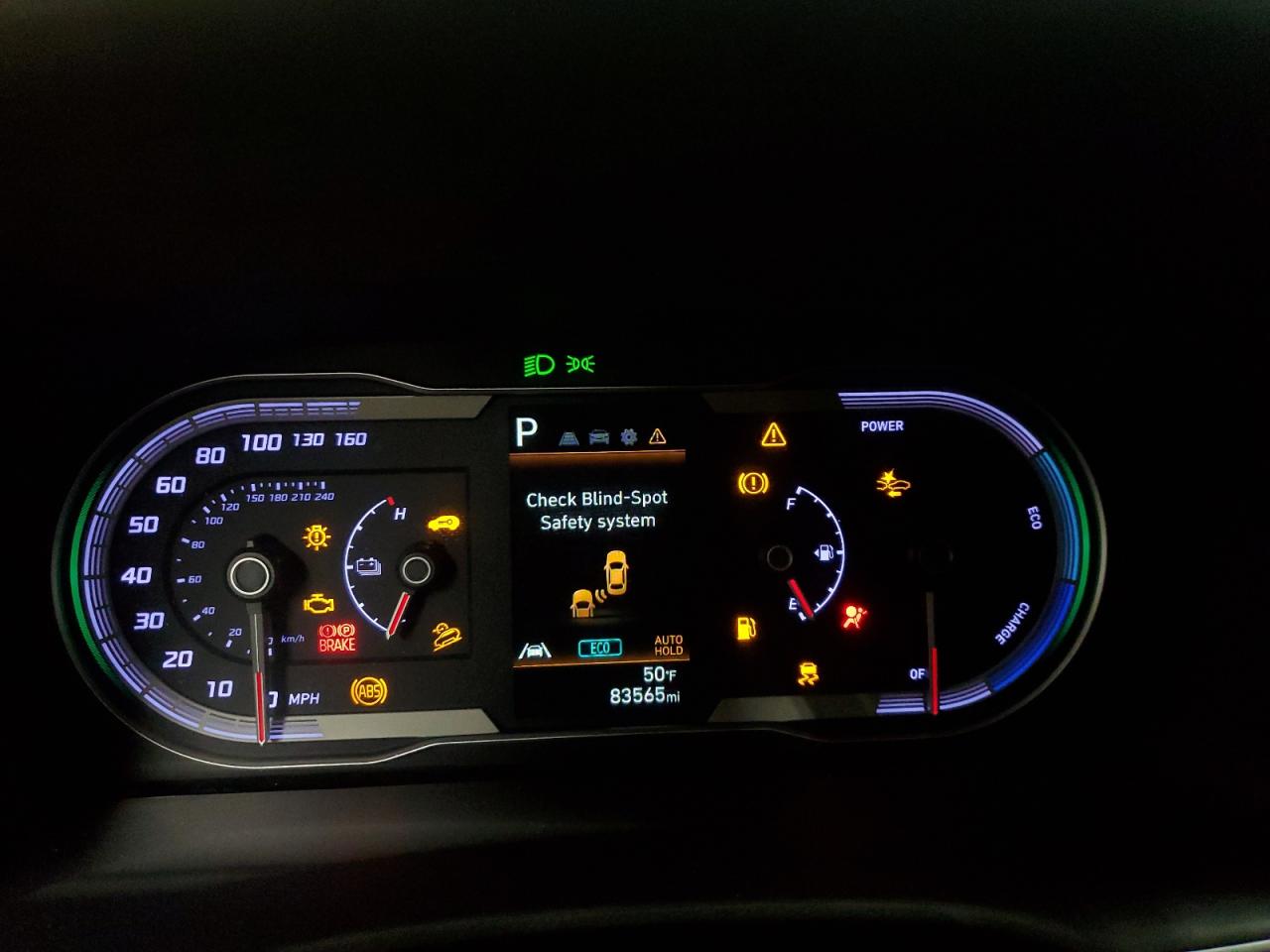 Hyundai TUCSON Blue Image 13