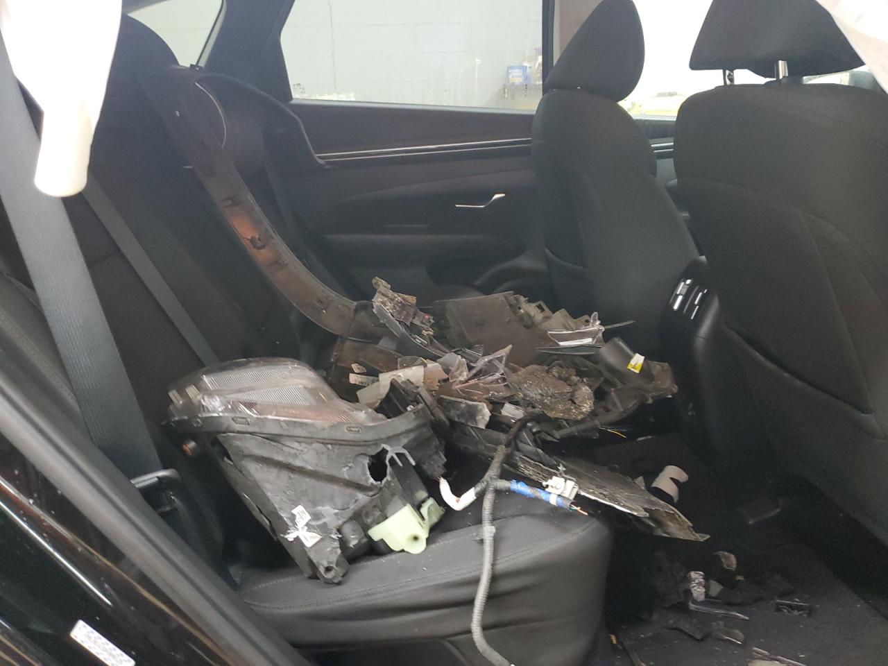 Hyundai TUCSON Blue Image 2