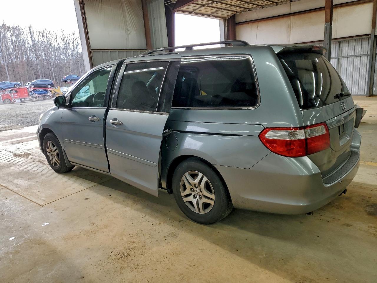 Honda Odyssey Exl Image 2