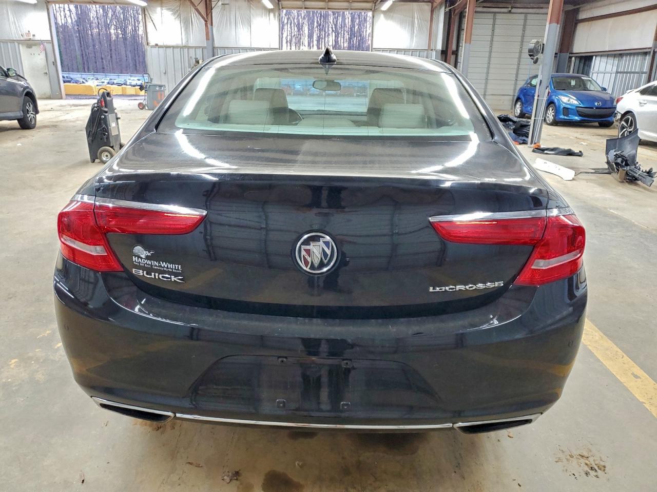 Buick LaCrosse Essence Image 2