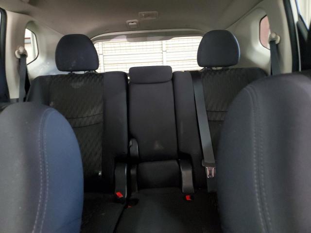 Nissan Rogue S Image 8