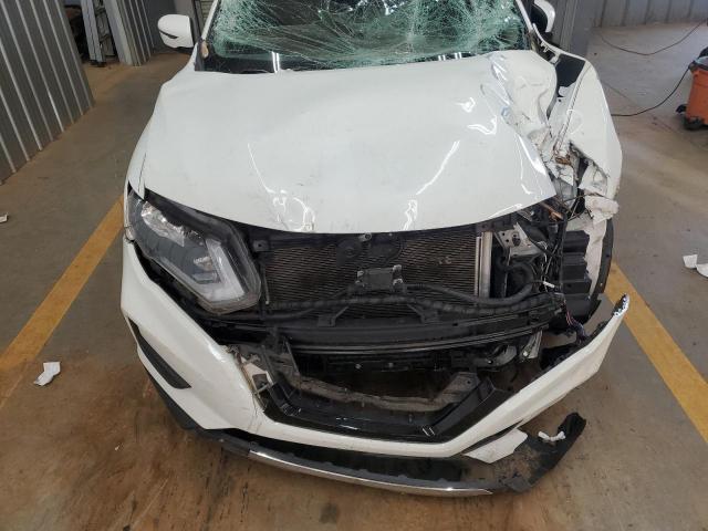 Nissan Rogue S Image 6