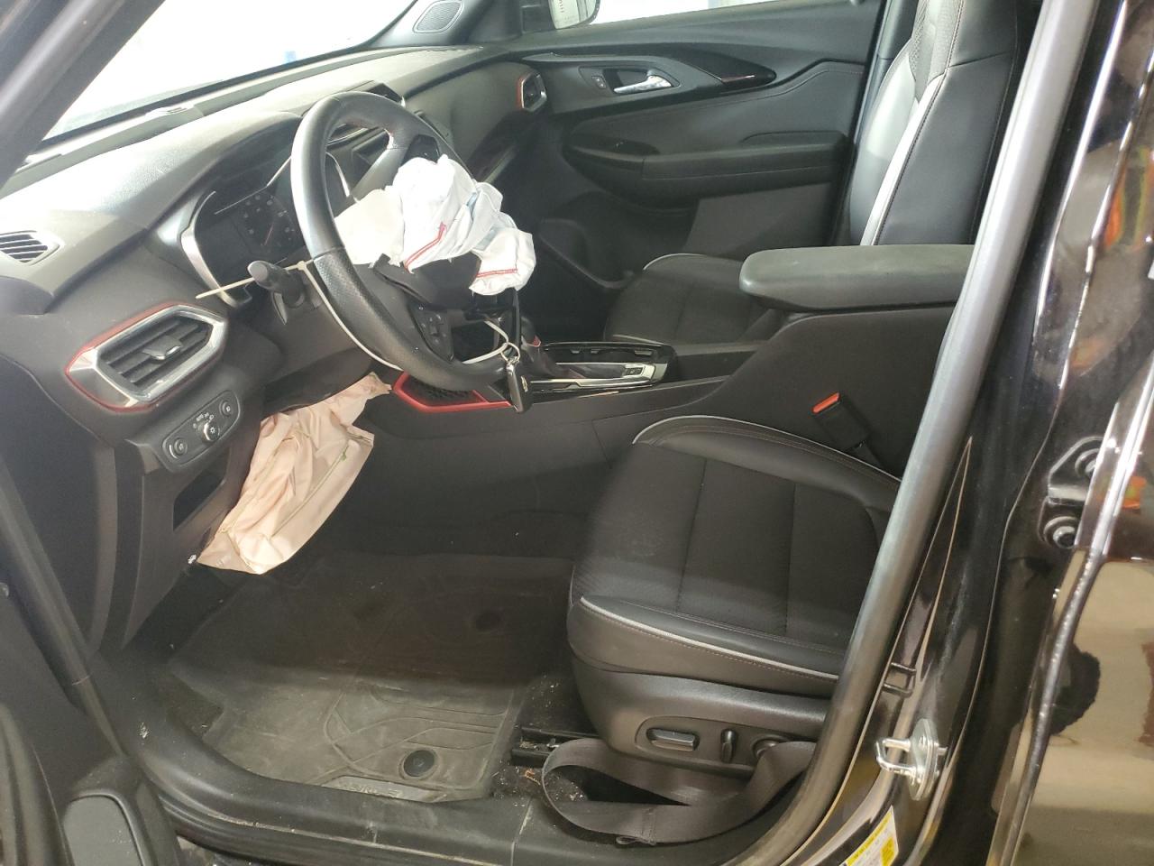 Chevrolet Trailblazer Rs Image 12