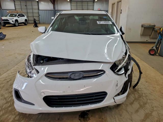 Hyundai ACCENT Se Image 5