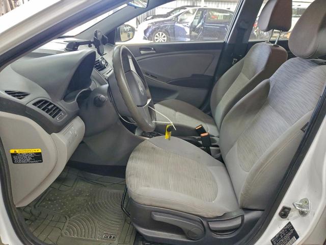 Hyundai ACCENT Se Image 4