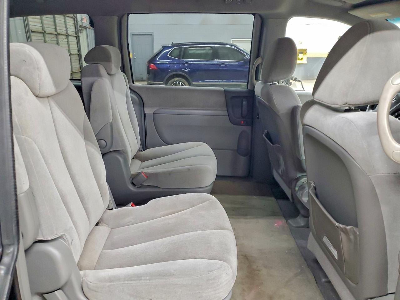 Kia Sedona Ex Image 9