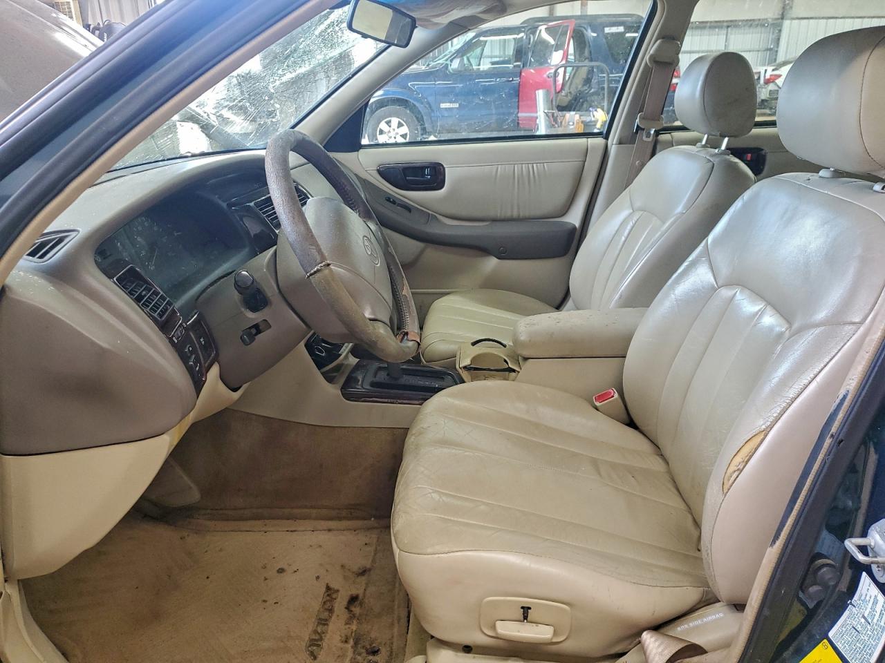 Toyota Avalon Xl Image 10