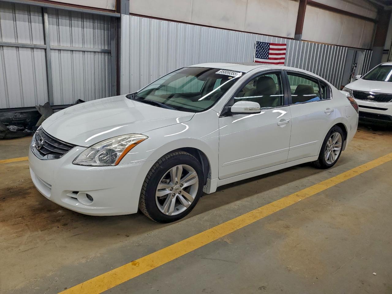 Nissan Altima Sr Image 1