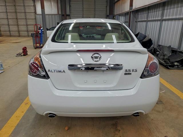 Nissan Altima Sr Image 2