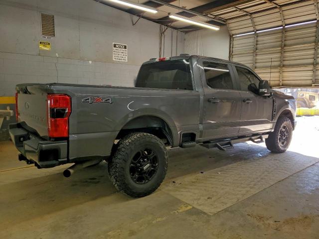 Ford F-250 Super Duty Image 9