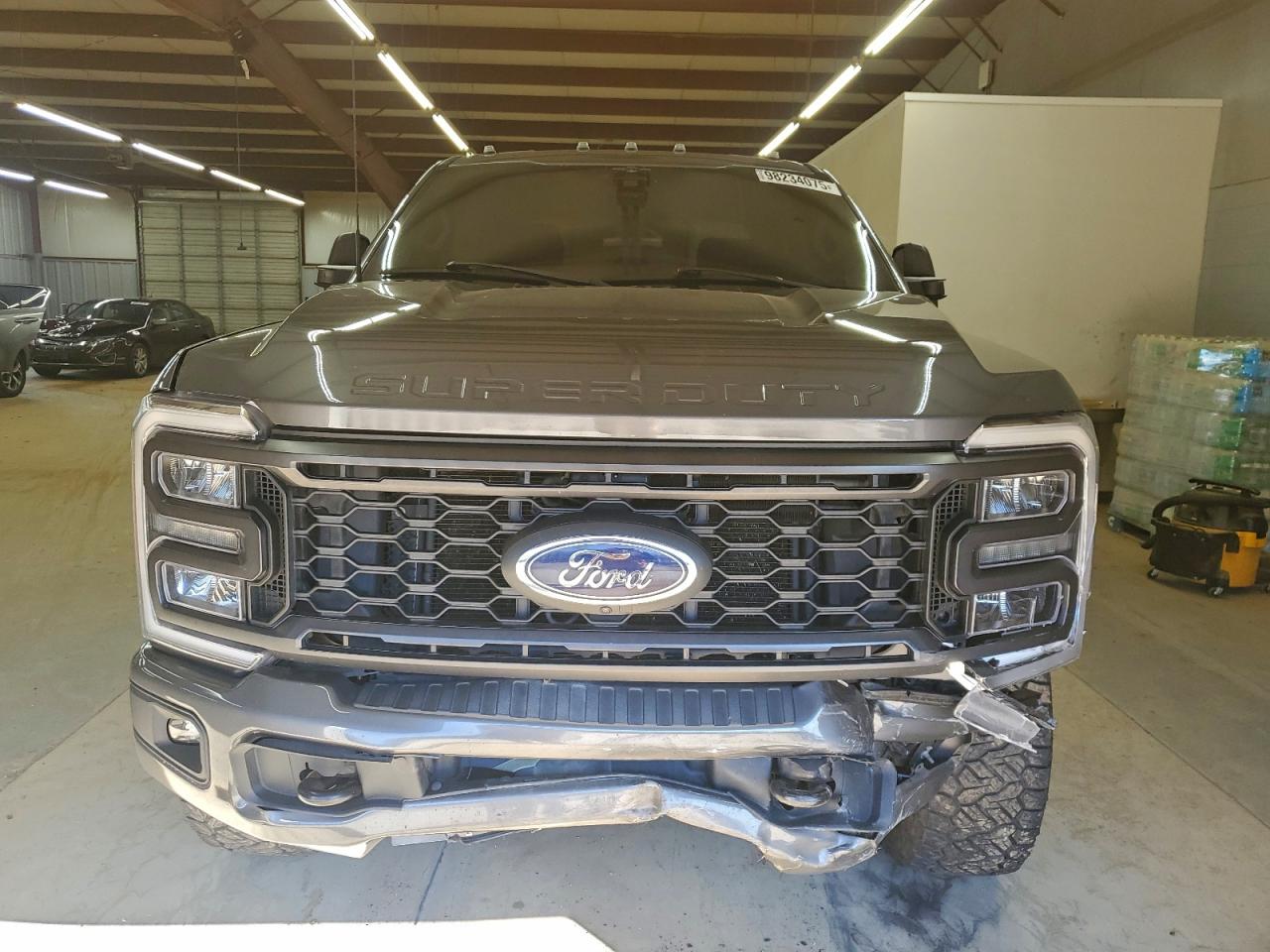 Ford F-250 Super Duty Image 7