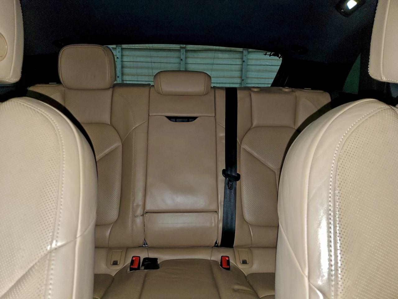 Porsche Macan S Image 7