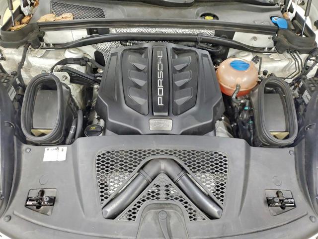 Porsche Macan S Image 6