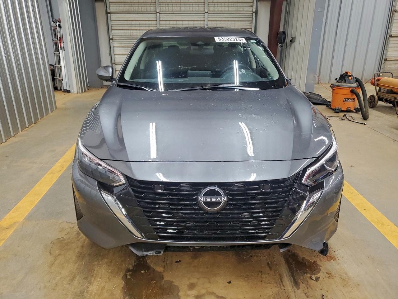 Nissan Sentra Sv Image 2