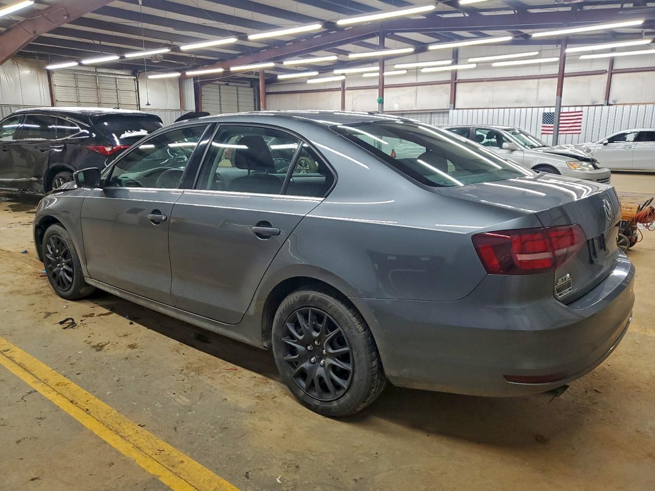 Volkswagen Jetta S Image 12