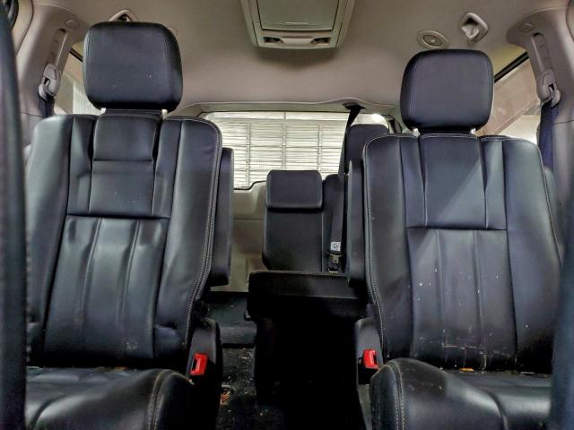 Chrysler Minivan Touring Image 10