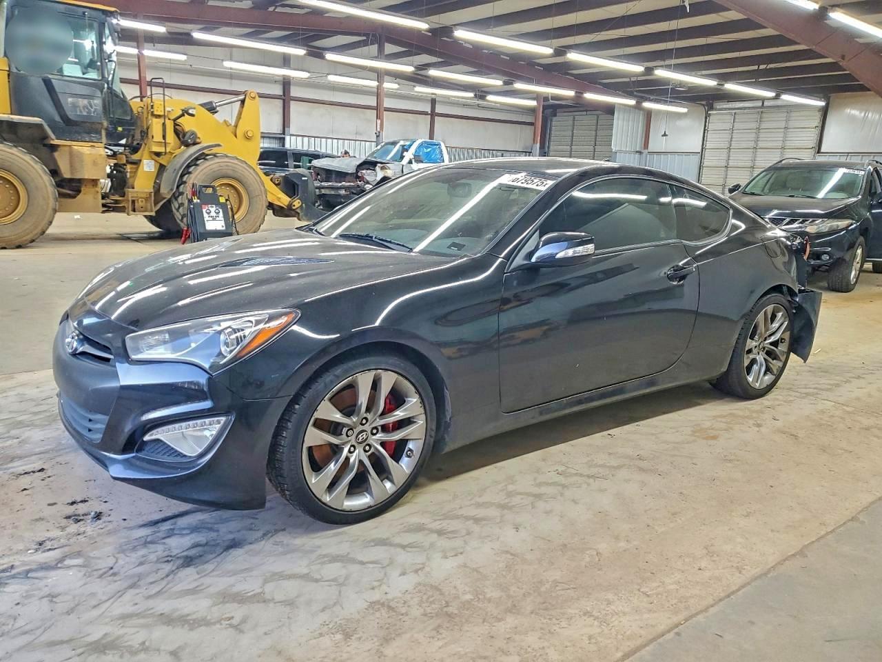 Hyundai Genesis 3.8l Image 1