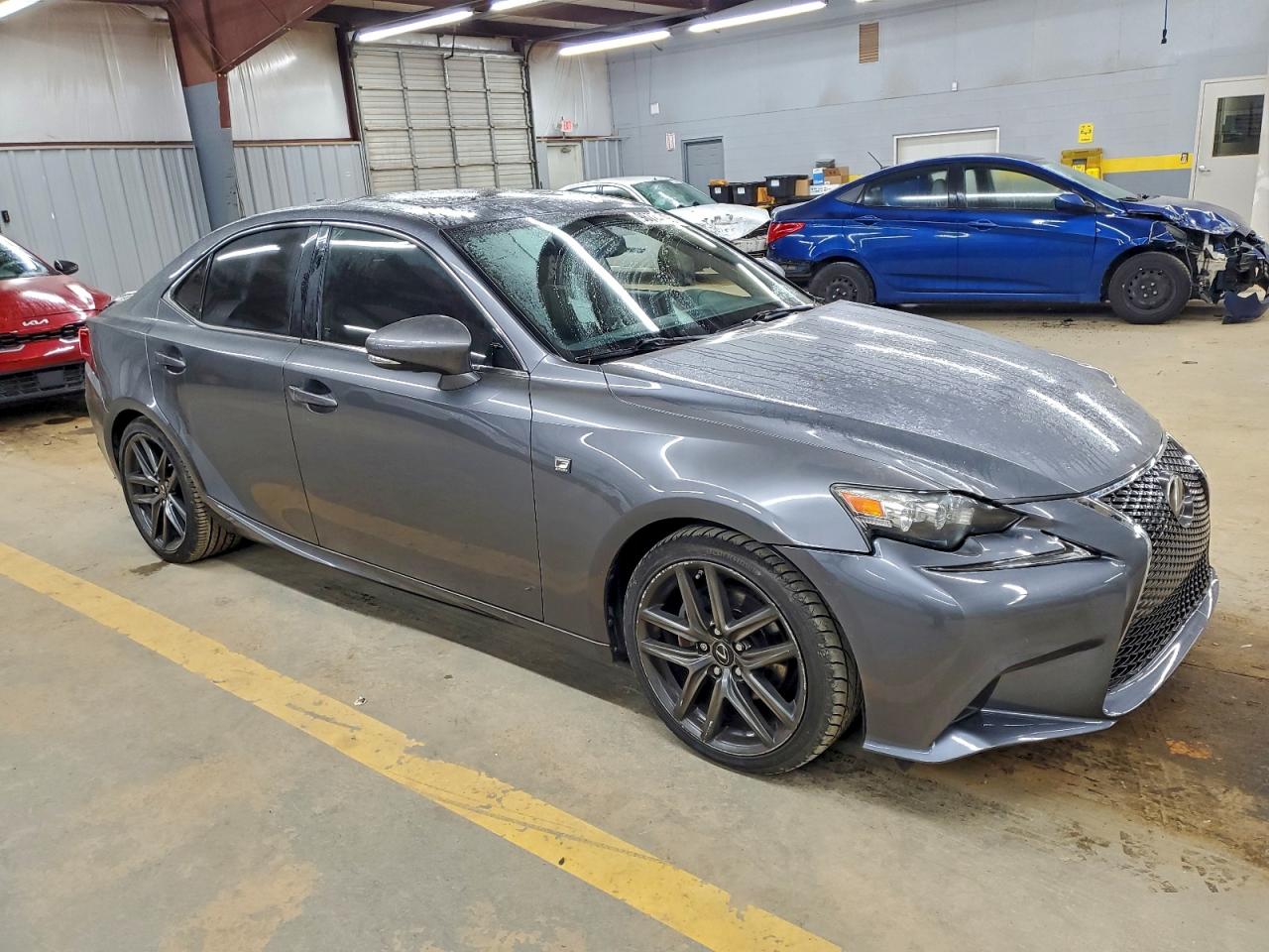 Lexus Is 250 Image 2