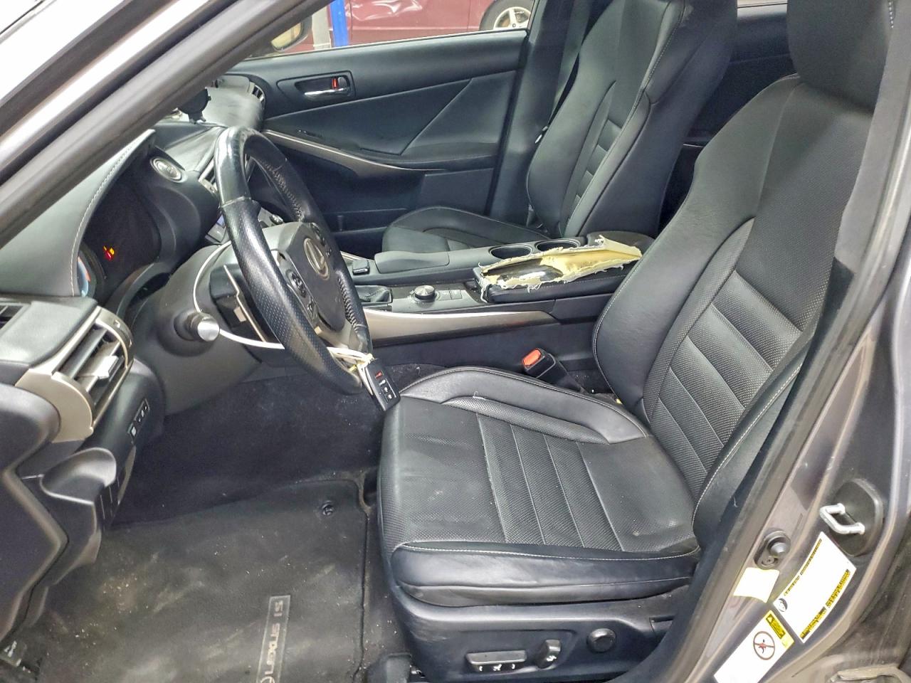 Lexus Is 250 Image 3