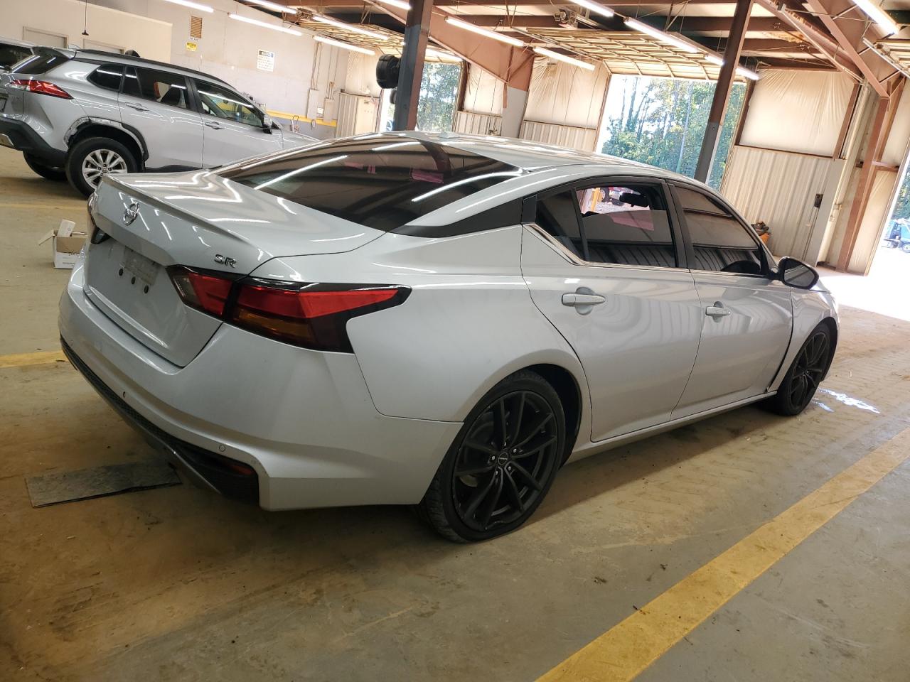 Nissan Altima Sr Image 5