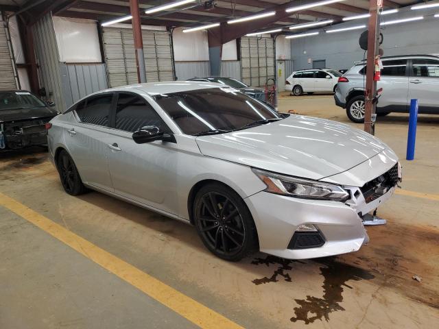 Nissan Altima Sr Image 7