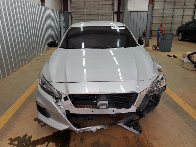 Nissan Altima Sr Image 2