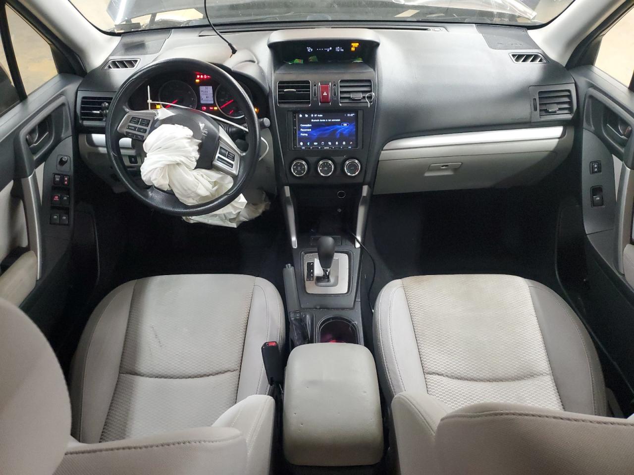 Subaru Forester 2.5i Image 7