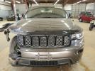 Jeep Grand Cherokee Laredo Image 2